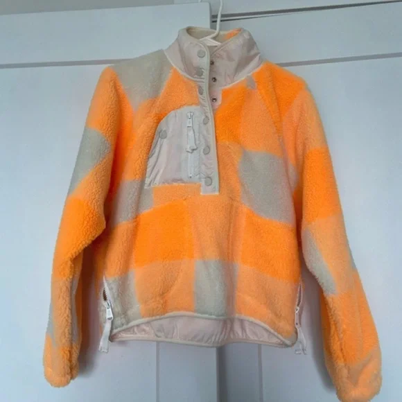 NWOT! Free People Movement Hit the Slopes Printed Pullover; Orange and White; XS - Picture 4 of 11